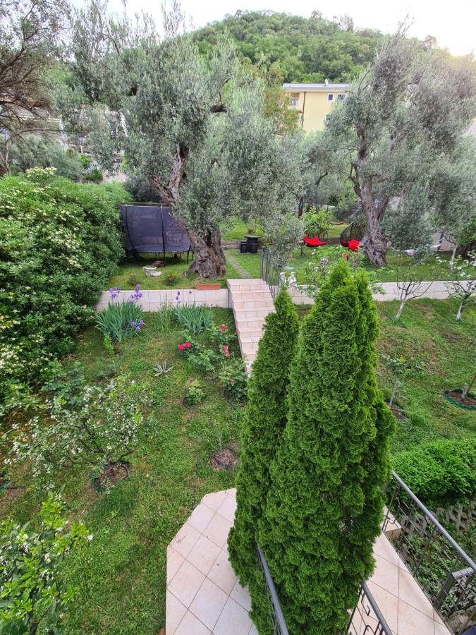 Olive Garden Apartment Petrovac Exterior foto